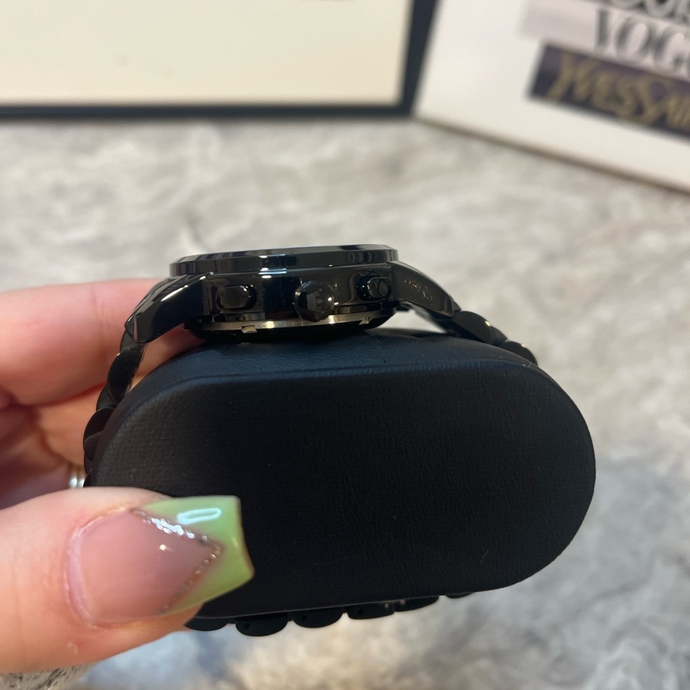 OLEVS GG910 Automatic Skeleton Watch - image 3